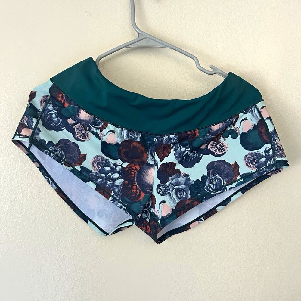 Oiselle Toolbelt Roga Running Shorts Women Size 4 Floral Fruit Print Zipper Pock